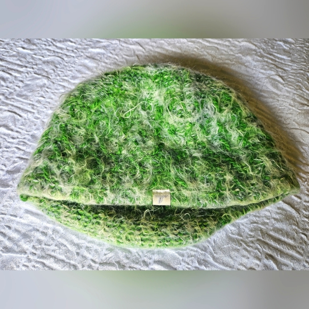 Columbia Sportswear Company Titanium Womens One Size Hat Toboggan Green Knit